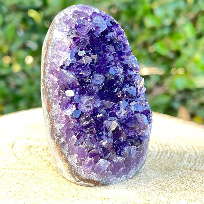 232g 7x5x4cm Purple Amethyst Geode Grade A from Uruguay