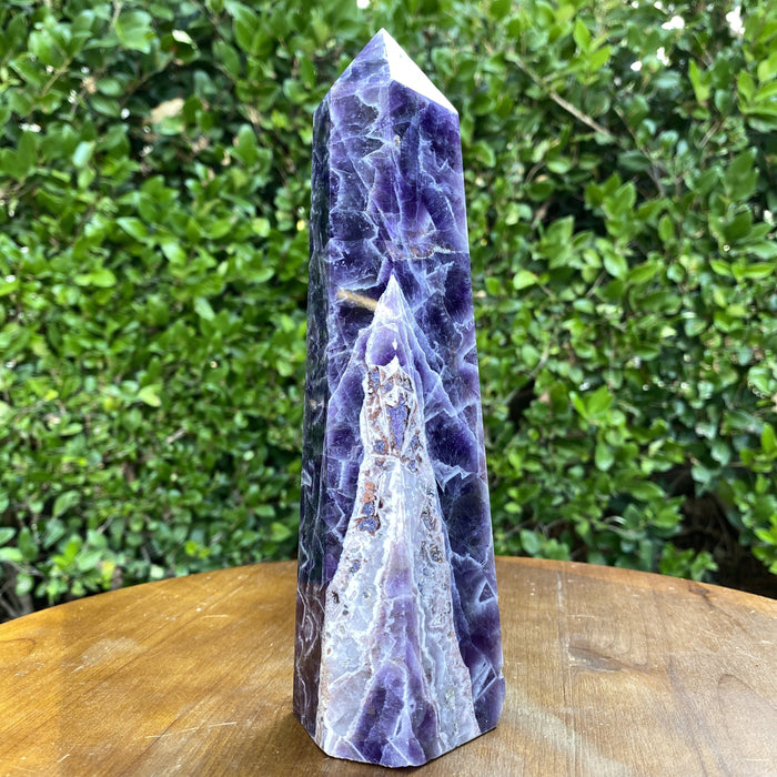 1.05kg 22x7x6cm Purple Banded Chevron Amethyst Point Tower from South Africa - Locco Decor