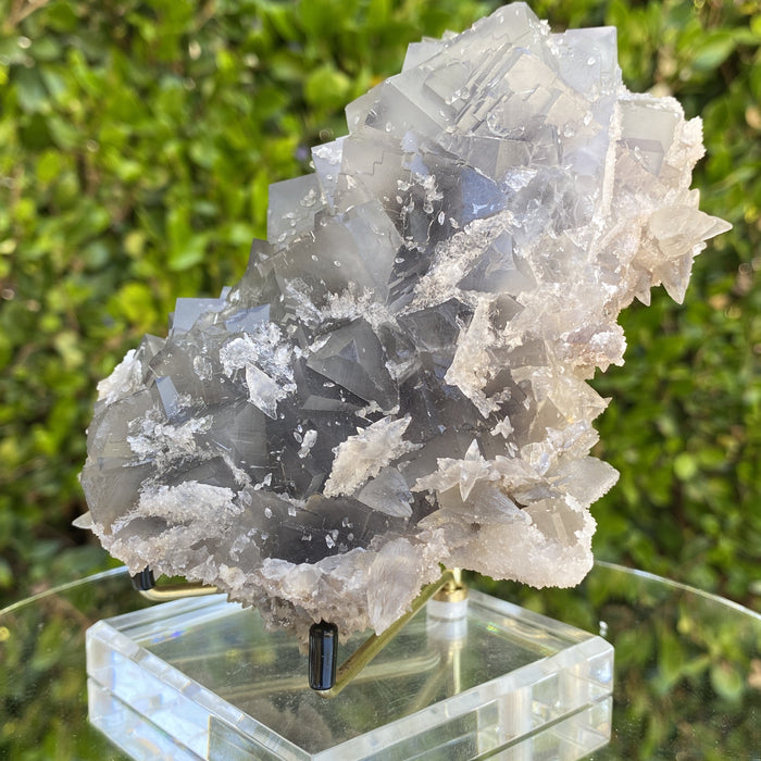 1.15kg 15x13x8cm Cubic Matrix White Calcite Spikes Grey Fluorite from Balochistan, Pakistan - Locco Decor