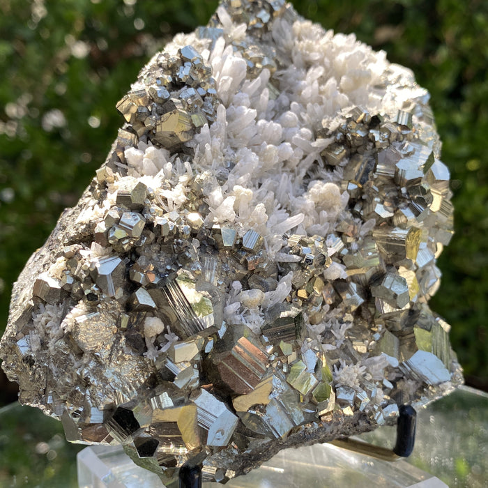 1.33kg 14x12x5cm Gold pyrite with Quartz Galena from Peru - Locco Decor