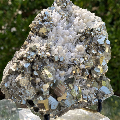 1.33kg 14x12x5cm Gold pyrite with Quartz Galena from Peru - Locco Decor
