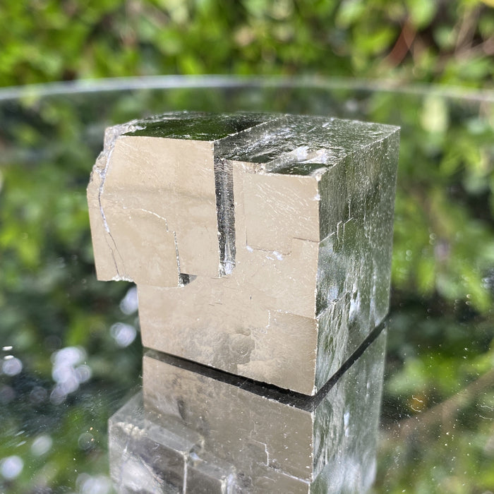 134g 3.5x3.5x3.5cm Cubic Matrix Gold Spainish Pyrite from Spain - Locco Decor