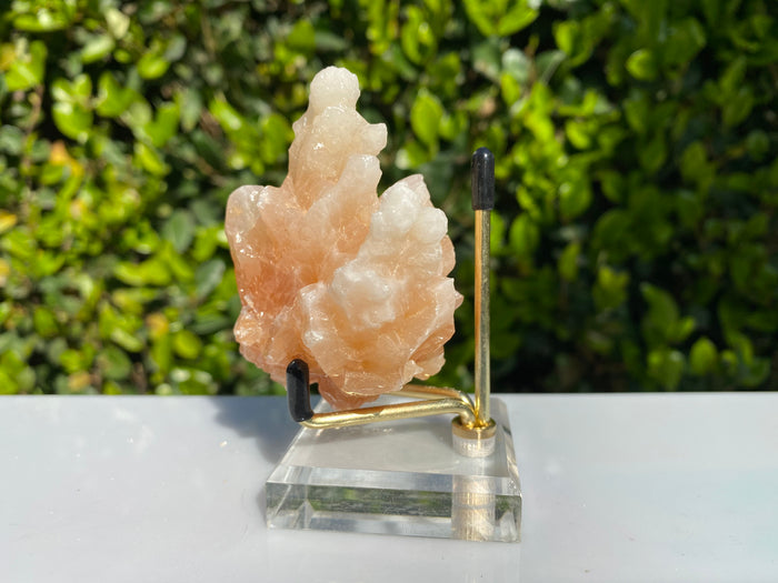 154g 8x7x5cm Orange Stalatite Stalagmite Calcite from United States