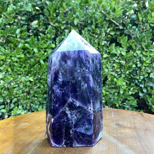 1.63kg 17x9x8cm Purple Banded Chevron Amethyst Point Tower from South Africa - Locco Decor