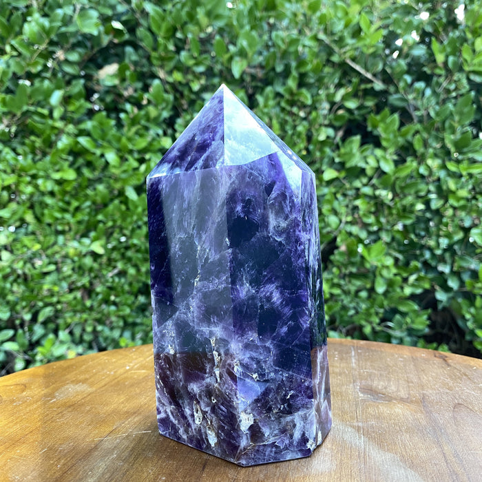 1.63kg 17x9x8cm Purple Banded Chevron Amethyst Point Tower from South Africa - Locco Decor