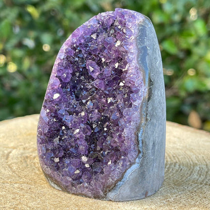 244g 7x5x5cm Purple Amethyst Geode Grade A from Uruguay