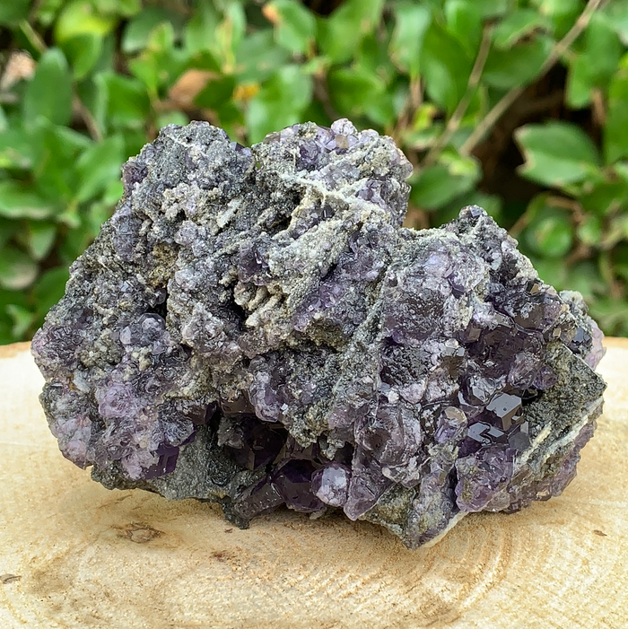 308g 11x7x6cm Purple Tanzanite Fluorite from China