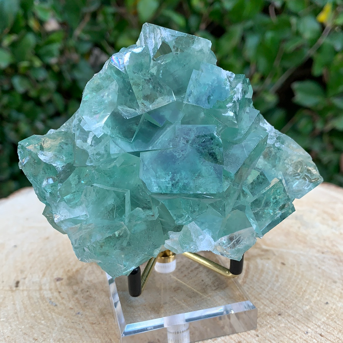 348g 8x8x5cm Clear Yaogangxian Fluorite from China