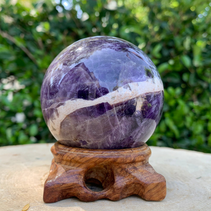 494g 6x6x6cm Purple Banded Chevron Amethyst Sphere from South Africa