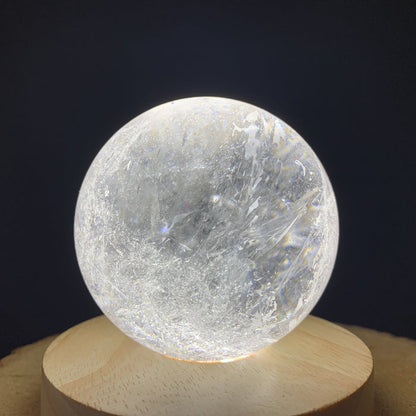 700g 8x8x8cm White Clear Quartz Sphere from China