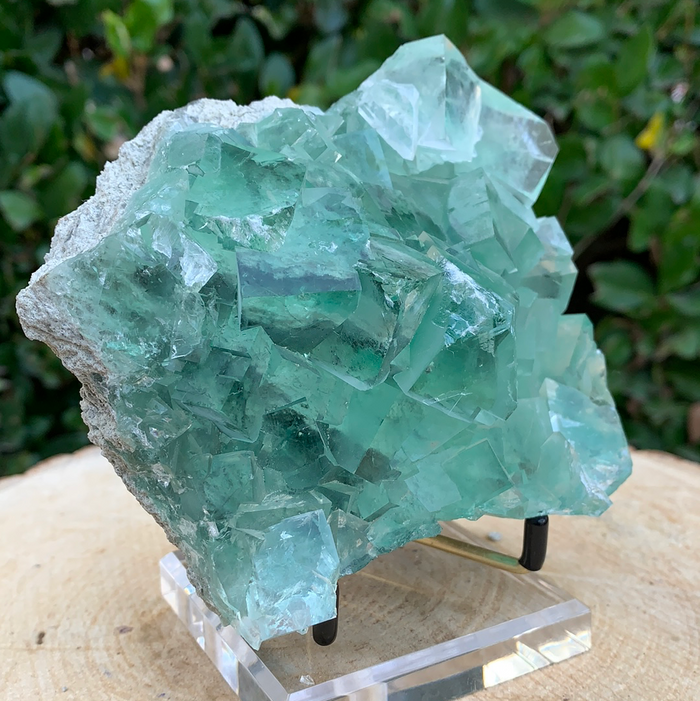 750g 12x11x7cm Clear Yaogangxian Fluorite from China