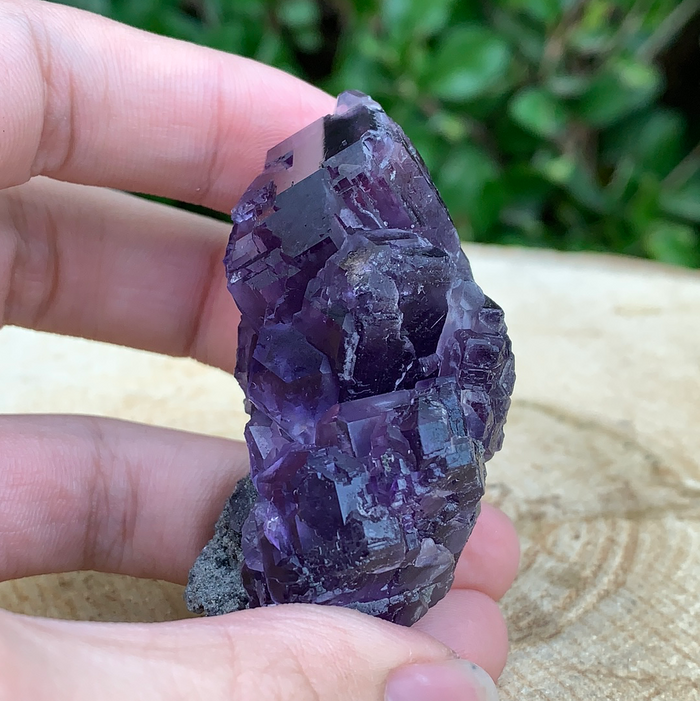 78g 6x4x4cm Purple Tanzanite Fluorite from China