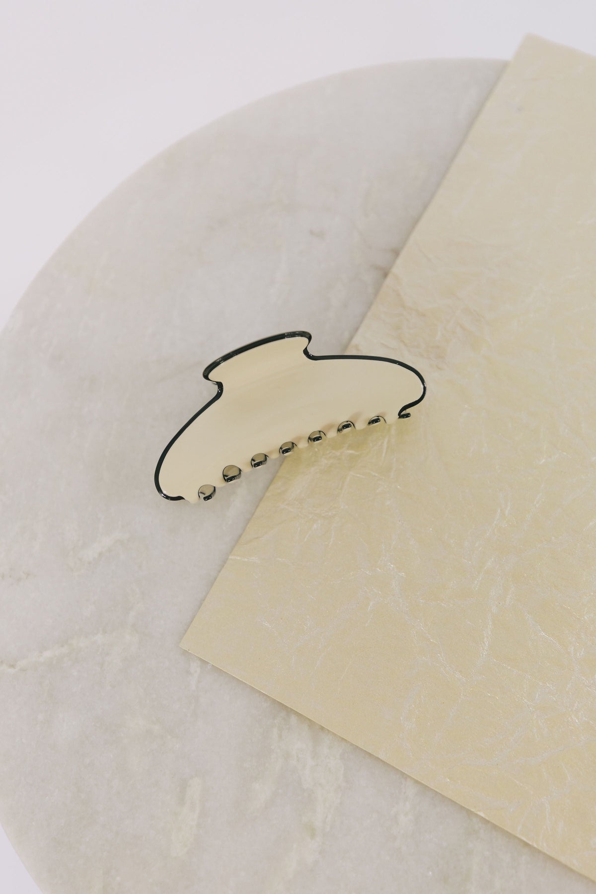 Life In Contrast Claw Clip - 2 Sizes!