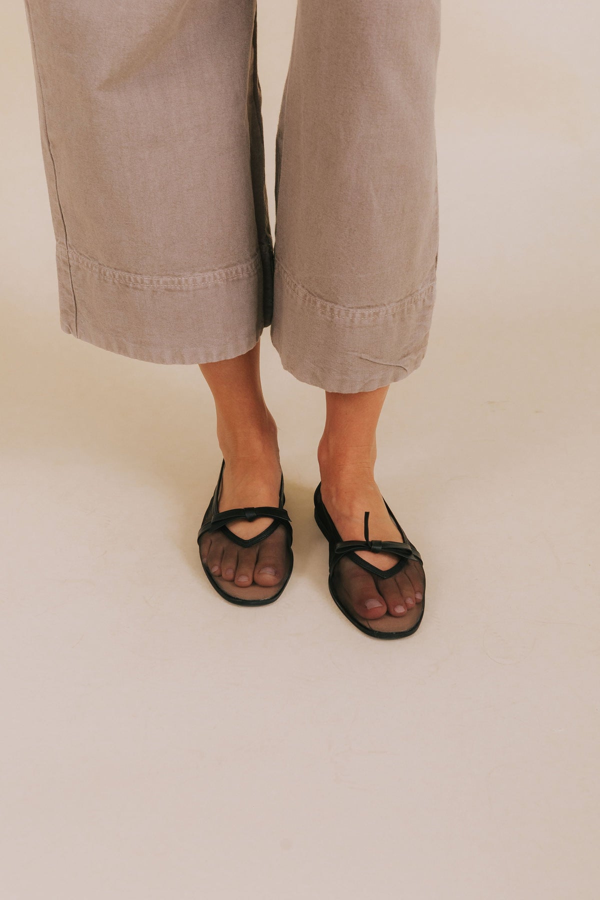 FREE PEOPLE - Mesh Mania Bow Flats
