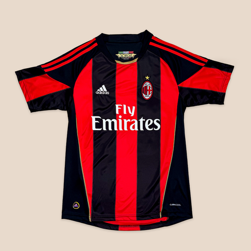 AC Milan 2010/11 Local