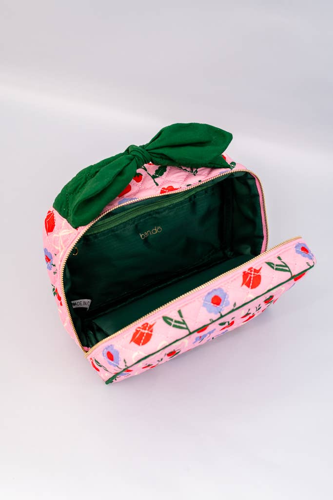 BANDO - Getaway Toiletry Bag, Cherry Lips