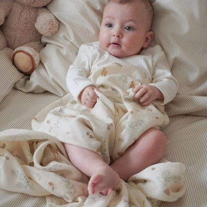 Cam Cam Copenhagen – Baby Swaddle – GOTS Woodland