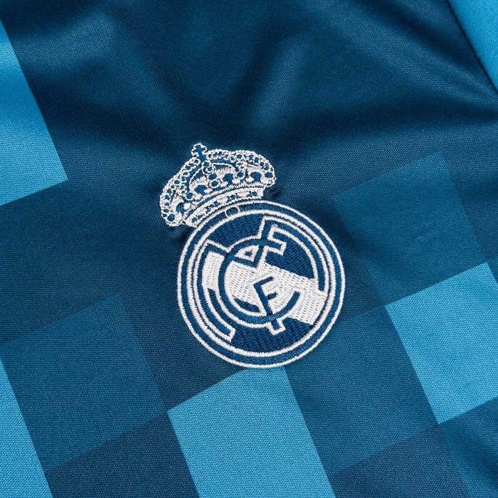 Real Madrid 2017/18 Tercera - Express