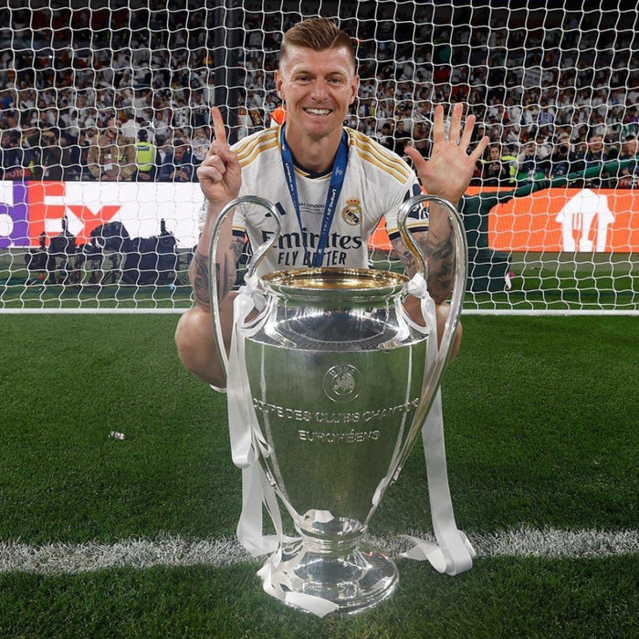 Real Madrid 2023/24 Local