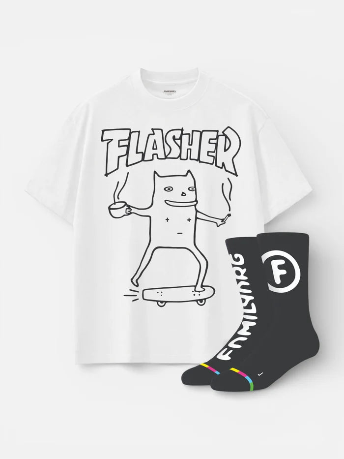 Remera Familyarg Flasher Supersized  Blanco + Medias Crew Negro