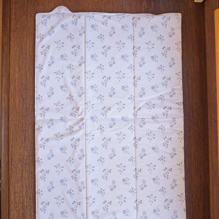 Wilby & Wonder – Travel Baby Changing Mat - Blue Meadow